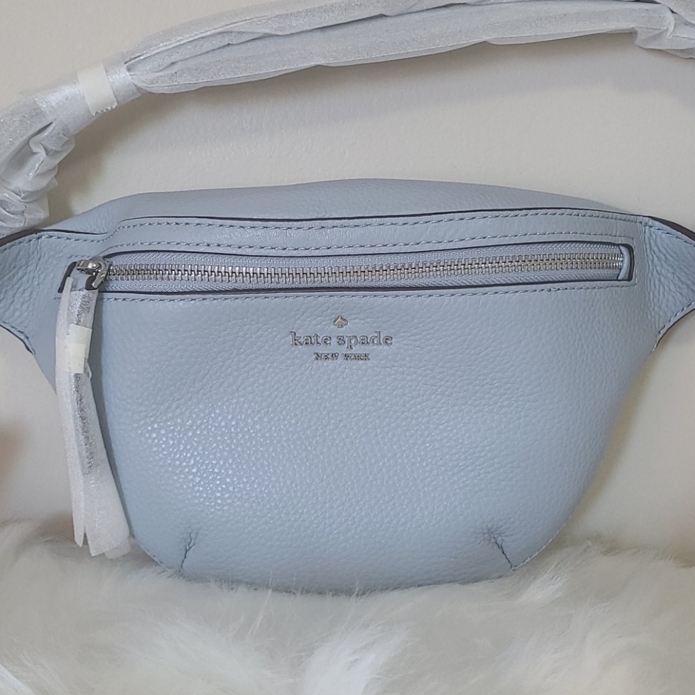 🛍 - Kate Spade Belt Bag